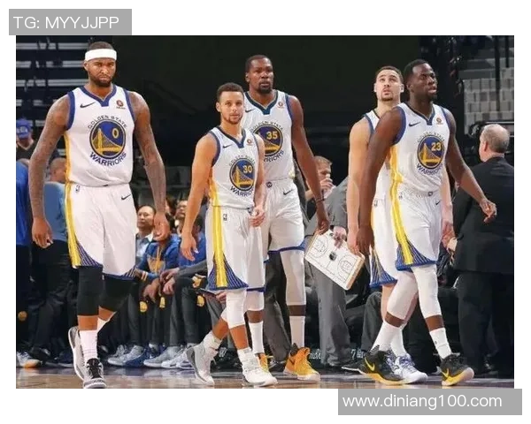 南京篮球队与西安篮球队赛后复盘分析两队状态与表现对比 南京篮球队与西安篮球队赛后复盘分析两队状态与表现对比